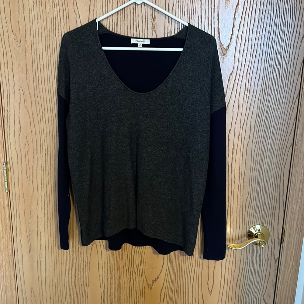 Madewell Women's Navy and Grey Long-Sleeve Top Medium